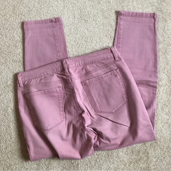 NWOT Jessica Simpson Forever Rolled Skinny - Picture 2 of 2